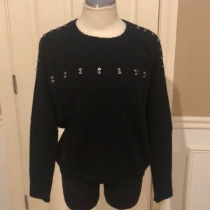 Dex ribbed armed sweater with silver accent as M